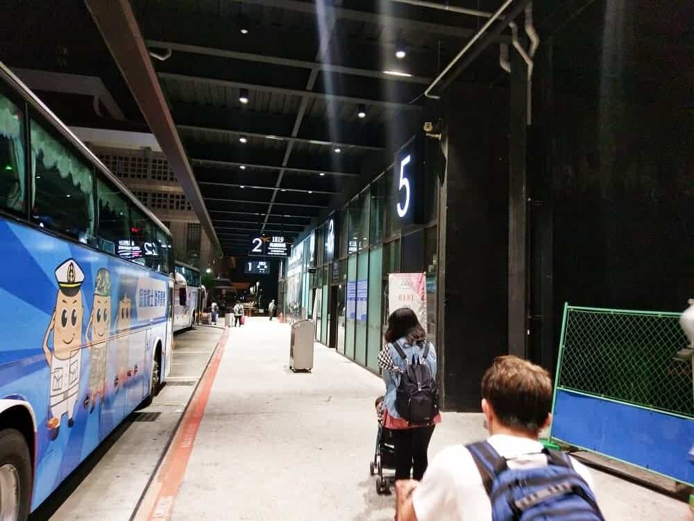 夜班機到台北交通方法14 - 香港夜機到台北 機場往返台北車站交通方法好簡單！