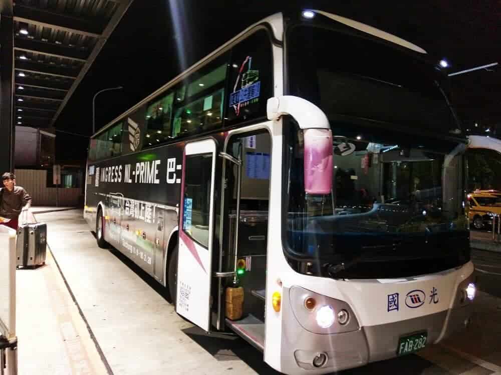 夜班機到台北交通方法13 1 - 香港夜機到台北 機場往返台北車站交通方法好簡單！