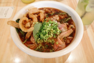 芳華絕代-太子黃店-泰式船麵