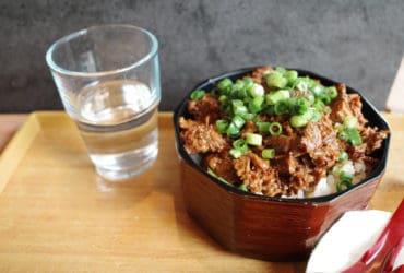 CHI Tachinomi - 大阪牛肉飯