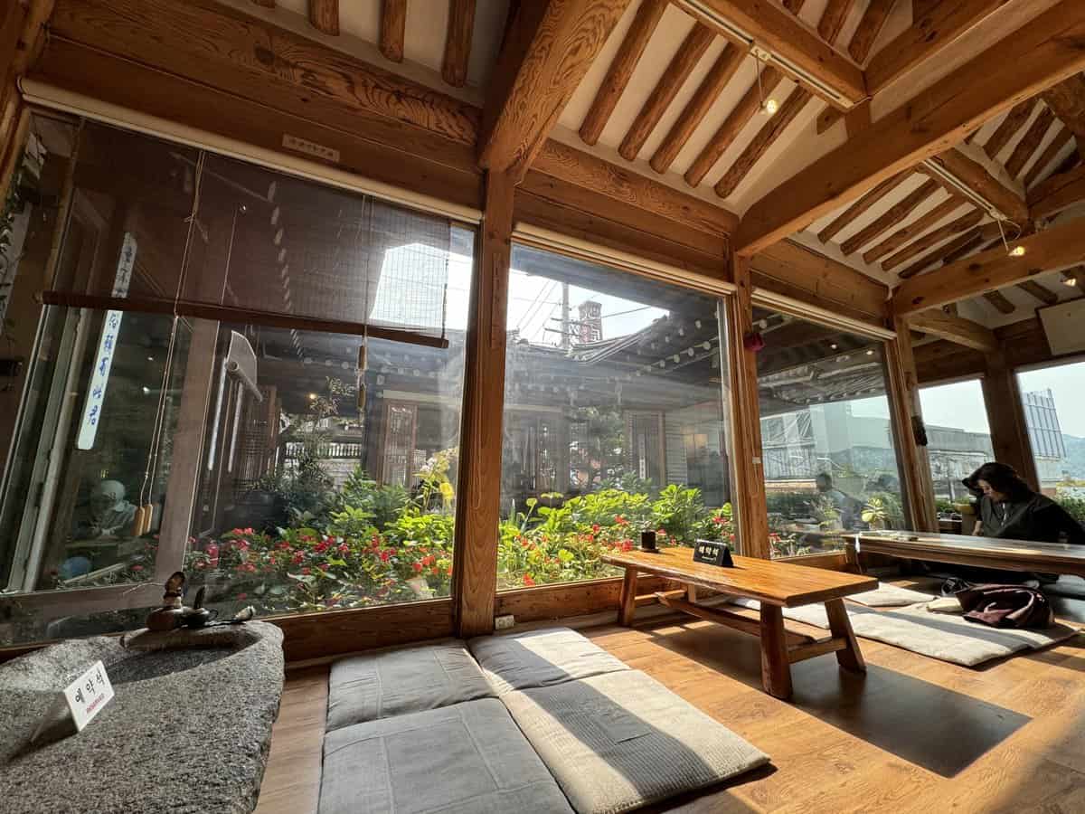 首爾北村韓屋村必去「喝茶的庭院」！體驗傳統韓屋入面飲茶？