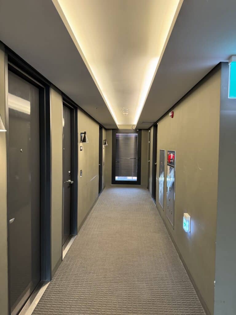 Moxy Seoul Insadong高級雙人房介紹-一層8個單位